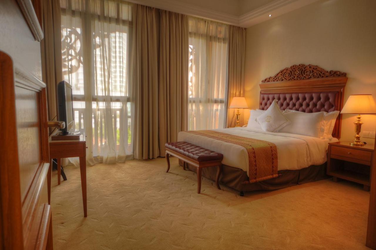 Royale Chulan Hotel