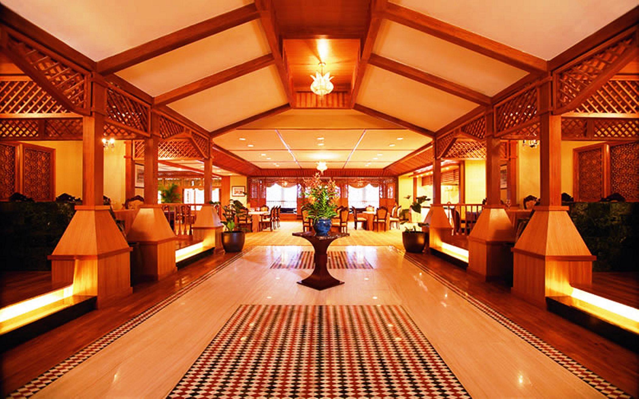 Hotel Royale Chulan 5*
