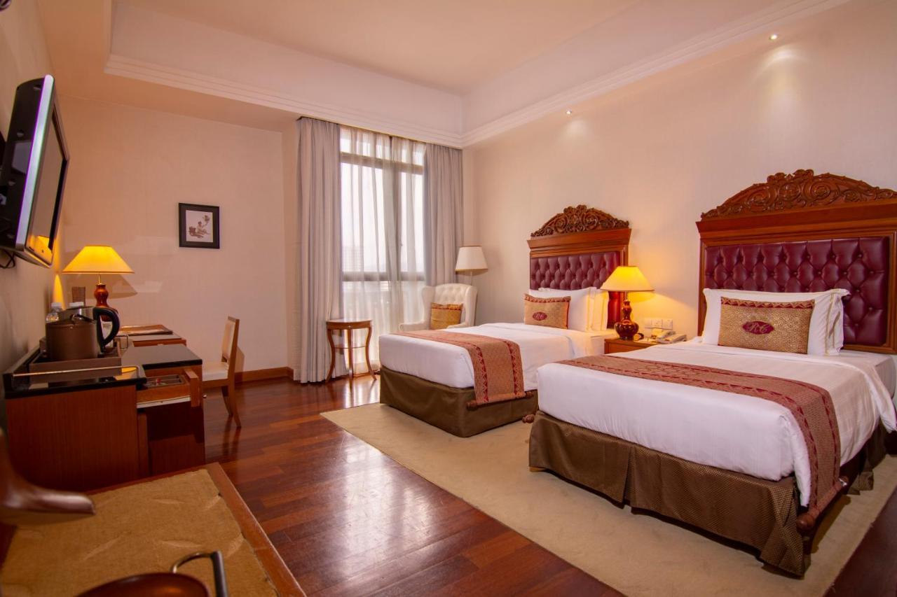 Royale Chulan Hotel